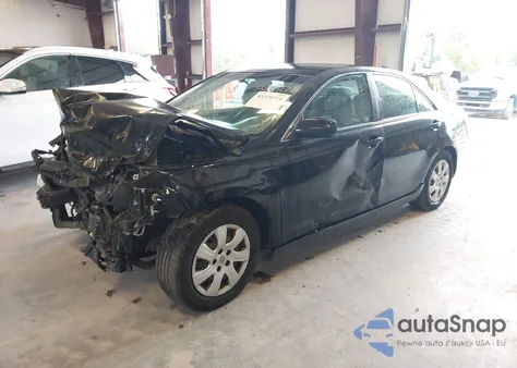 2011 Toyota Camry Le z USA, uszkodzony, nr VIN 4T1BF3EK4BU719682